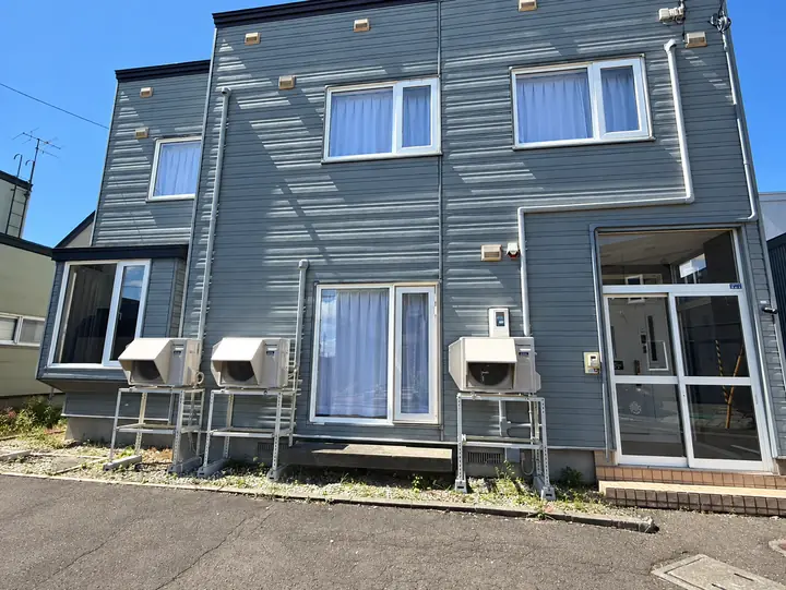 外観。2階建ての一戸建て